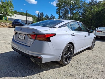 2025 Nissan Altima 2.5 SR