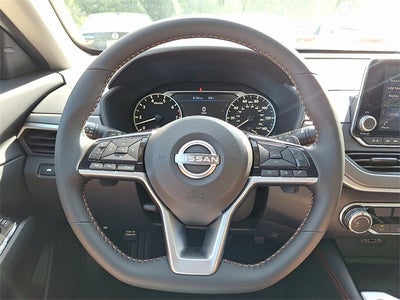 2025 Nissan Altima 2.5 SR