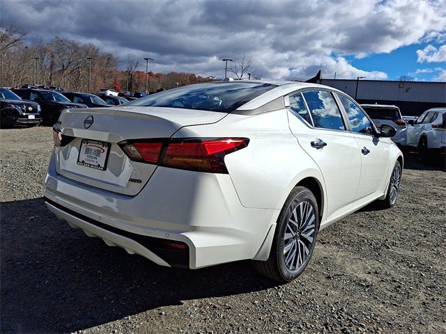 2025 Nissan Altima 2.5 SV