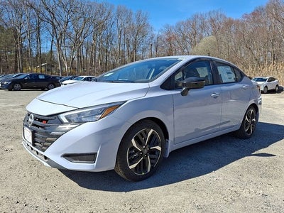 2025 Nissan Versa 1.6 SR