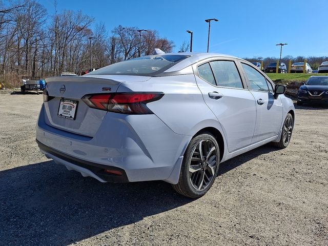 2025 Nissan Versa 1.6 SR