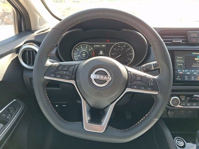 2025 Nissan Versa 1.6 SR