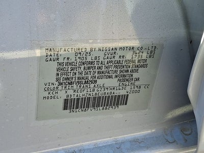 2025 Nissan Versa 1.6 SR