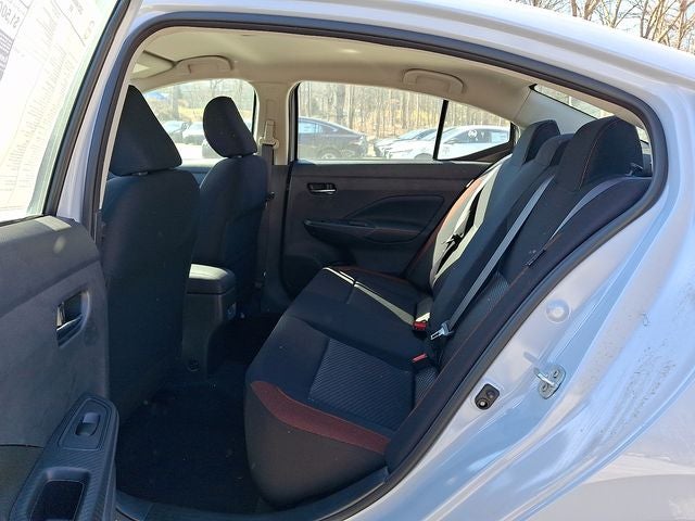 2025 Nissan Versa 1.6 SR