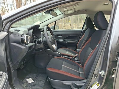 2025 Nissan Versa 1.6 SR