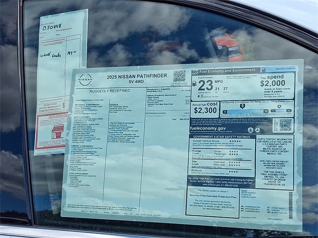 2025 Nissan Pathfinder SV