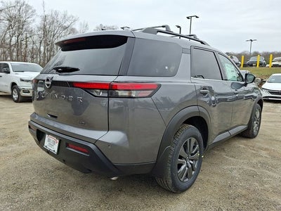 2026 Nissan Pathfinder SV