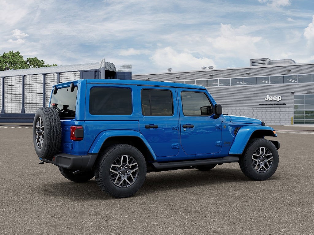 2026 Jeep Wrangler 4-Door Sahara 4x4