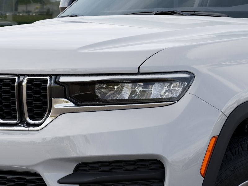 2025 Jeep Grand Cherokee Laredo X 4x4