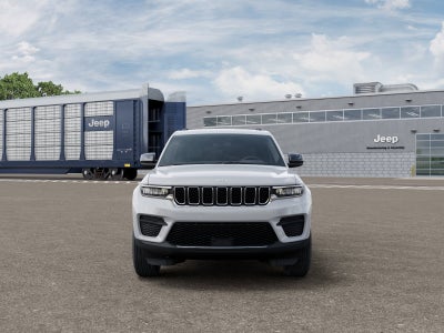 2026 Jeep Grand Cherokee Laredo 4x4