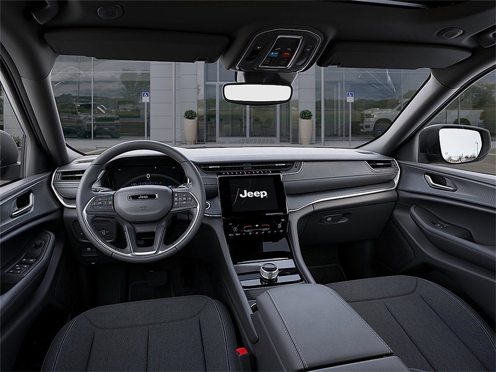 2025 Jeep Grand Cherokee Laredo X