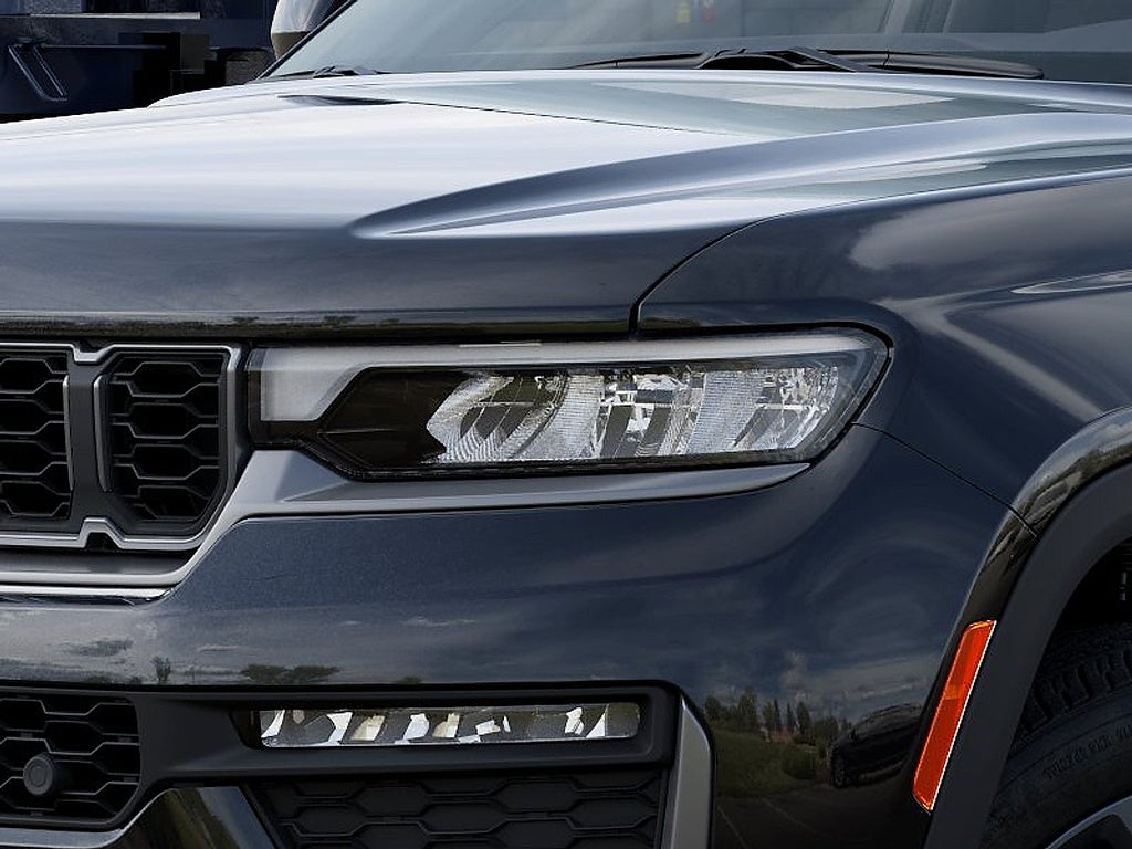 2026 Jeep Grand Cherokee 85th Anniversay Edition 4x4