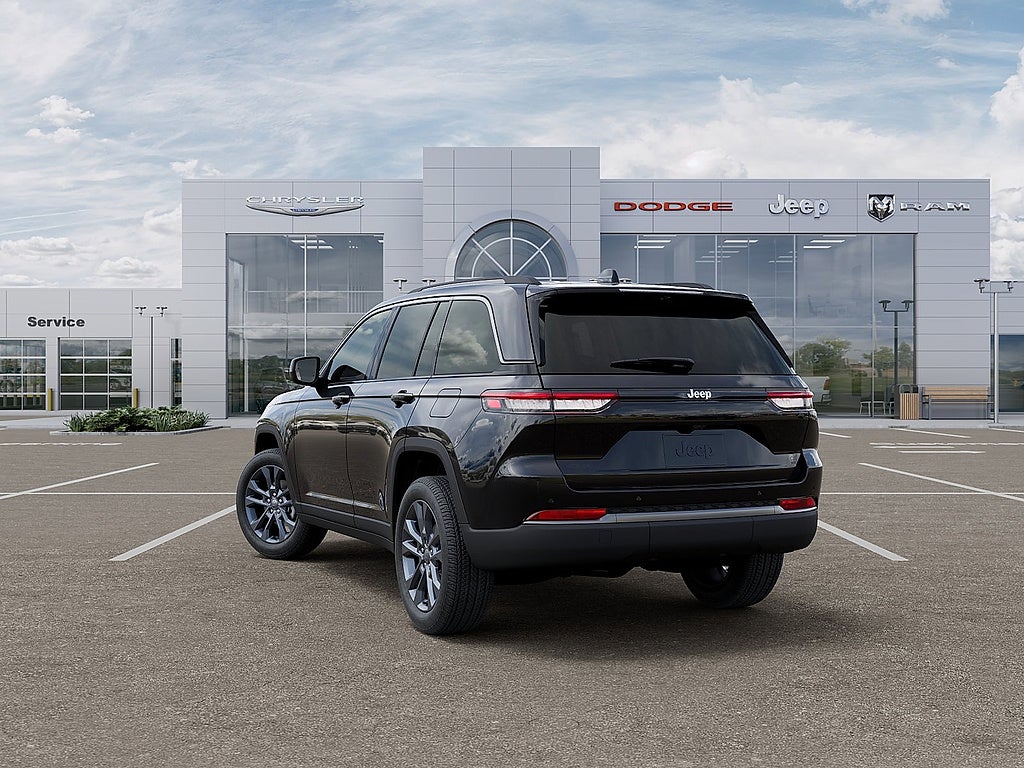 2026 Jeep Grand Cherokee 85th Anniversay Edition 4x4