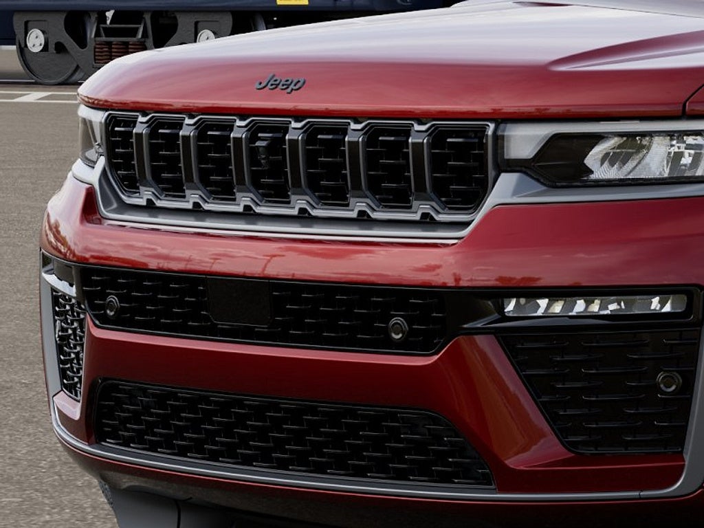 2026 Jeep Grand Cherokee Summit 4x4