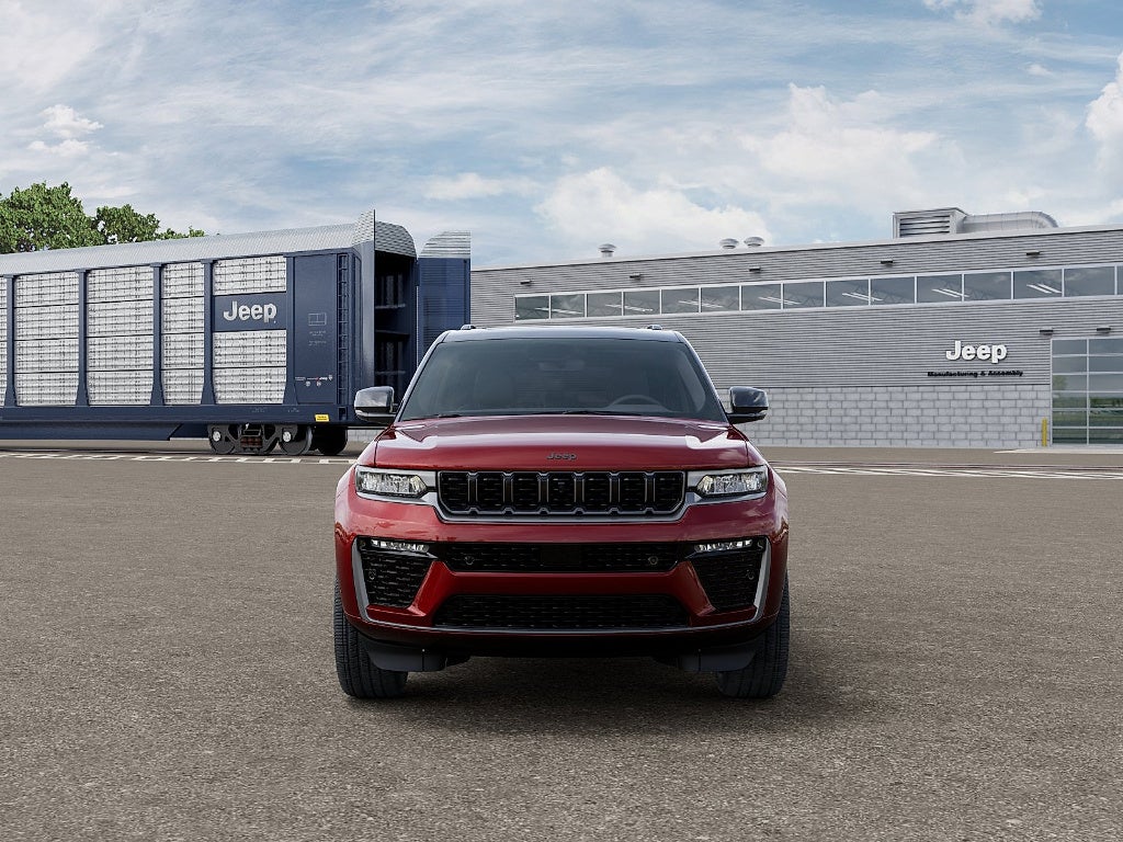 2026 Jeep Grand Cherokee Summit 4x4
