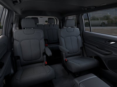 2025 Jeep Grand Cherokee Laredo X 4x4