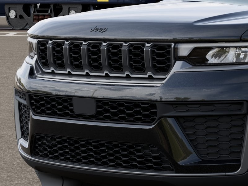 2026 Jeep Grand Cherokee L Altitude 4x4