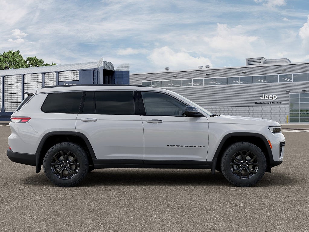 2026 Jeep Grand Cherokee Altitude 4x4
