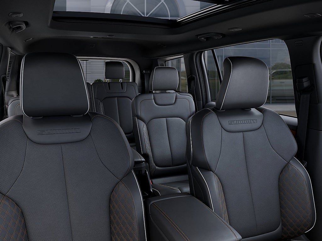 2026 Jeep Grand Cherokee Summit 4x4