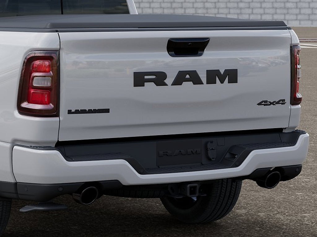 2026 RAM 1500 Laramie Crew Cab 4x4 5'7" Box