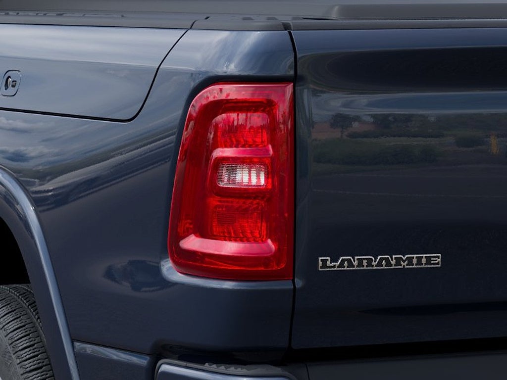 2026 RAM Ram 1500 Laramie Crew Cab 4x4 5'7" Box