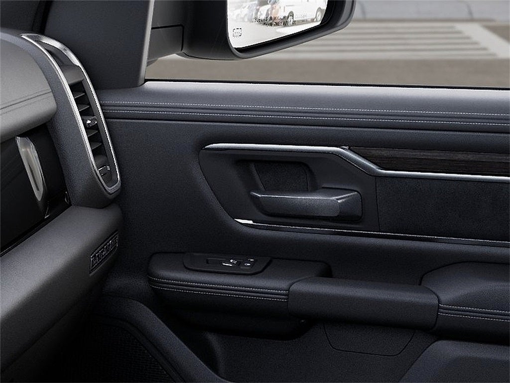 2026 RAM Ram 1500 Laramie Crew Cab 4x4 5'7" Box