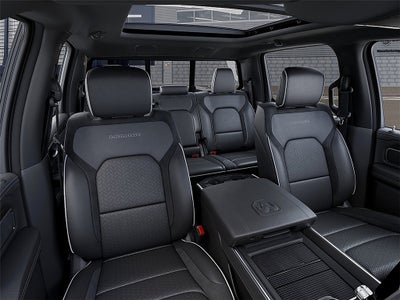 2026 RAM 1500 Laramie Crew Cab 4x4 5'7" Box