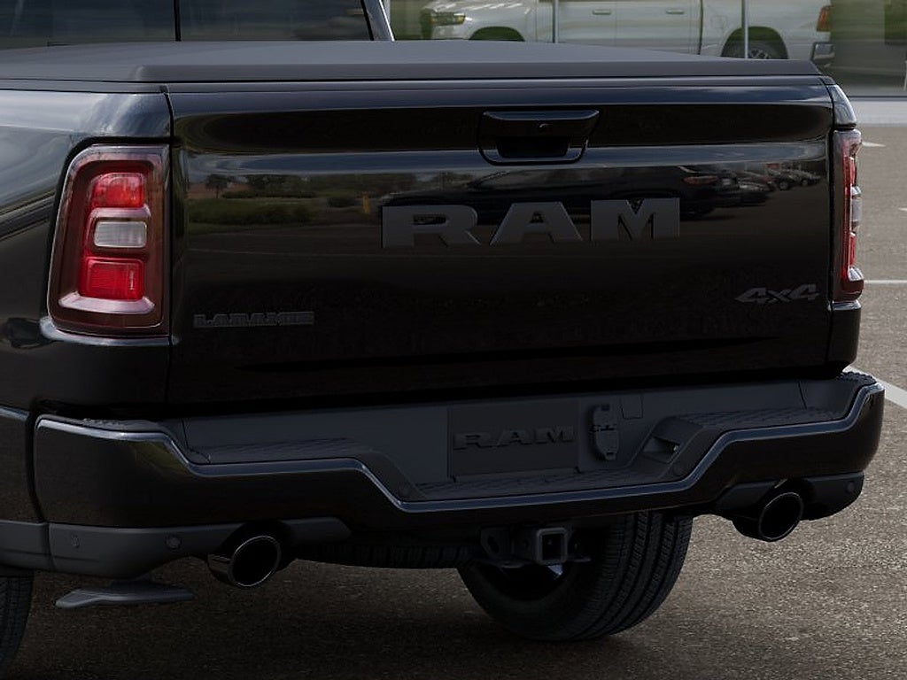 2026 RAM 1500 Laramie Crew Cab 4x4 5'7" Box