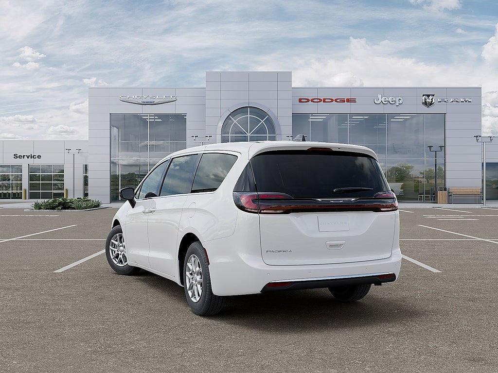 2027 Chrysler Pacifica Select