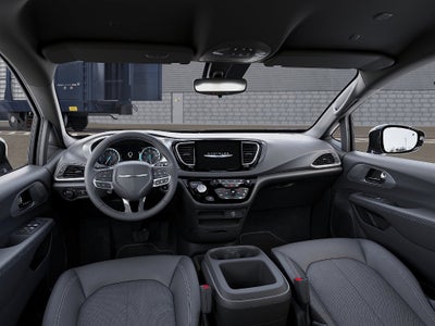 2026 Chrysler Voyager LX