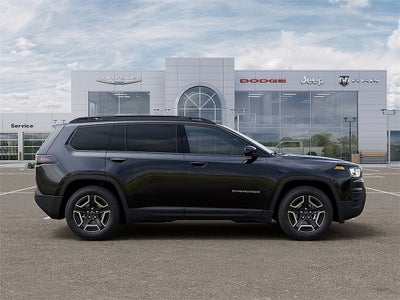 2026 Jeep Cherokee Laredo 4x4