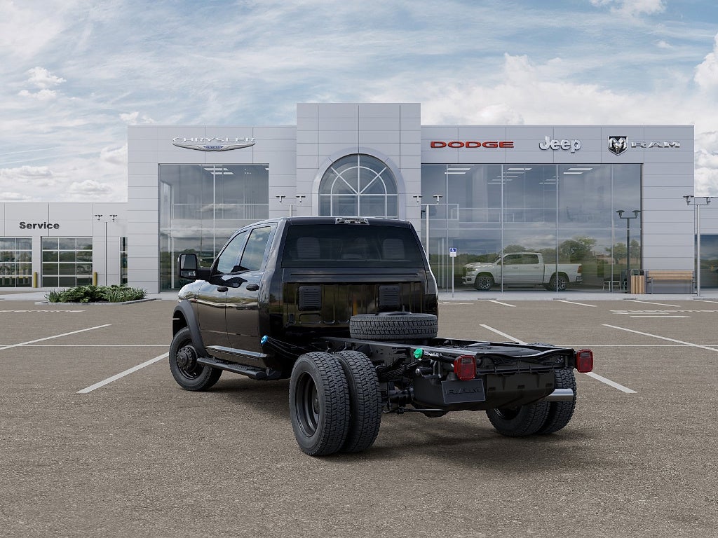 2026 RAM 5500 Chassis Cab Tradesman/Big Horn