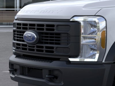 2025 Ford Chassis Cab F-550® XL