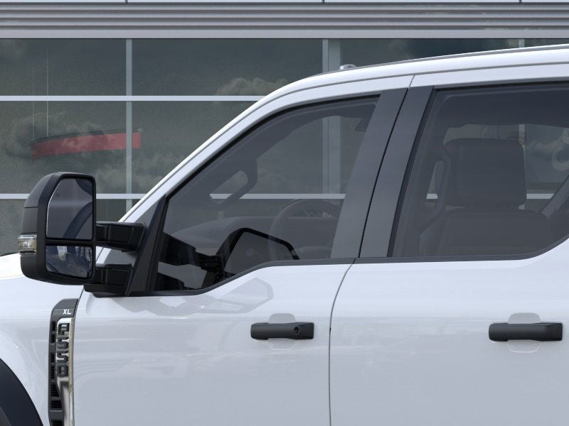 2025 Ford Chassis Cab F-550® XL