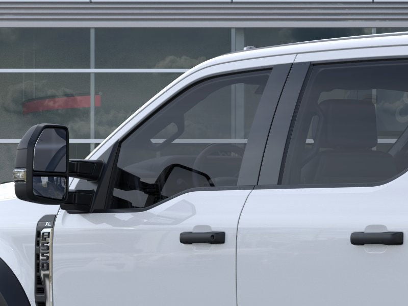 2025 Ford Chassis Cab F-550® XL