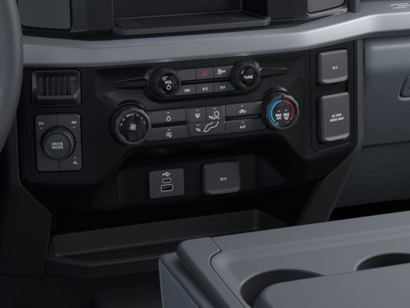 2025 Ford Chassis Cab F-350® XL