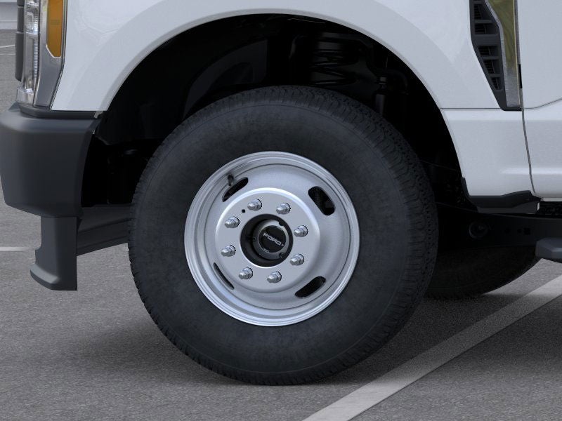 2025 Ford Chassis Cab F-350® XL