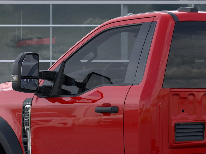 2025 Ford Chassis Cab F-550® XL