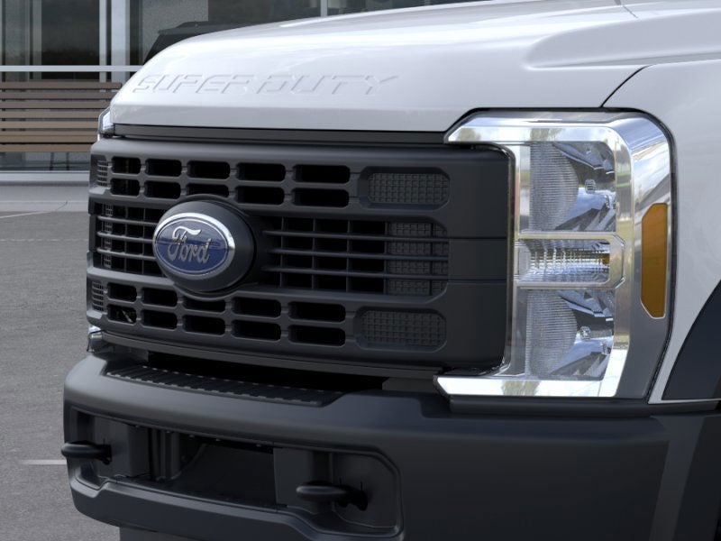2025 Ford Chassis Cab F-550® XL