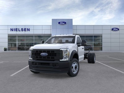 2025 Ford Chassis Cab F-550® XL