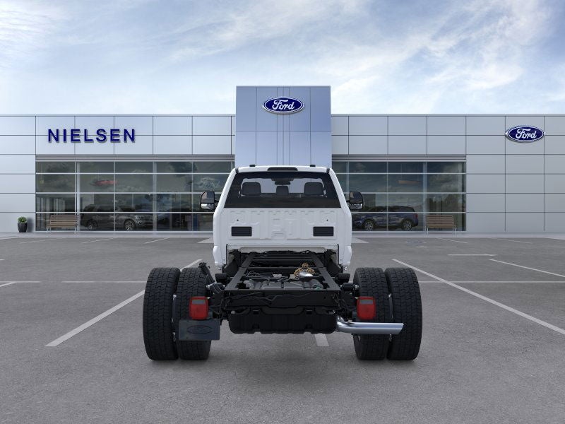 2025 Ford Chassis Cab F-550® XL
