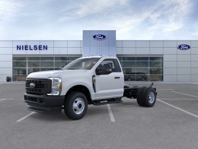 2026 Ford Chassis Cab F-350® XL