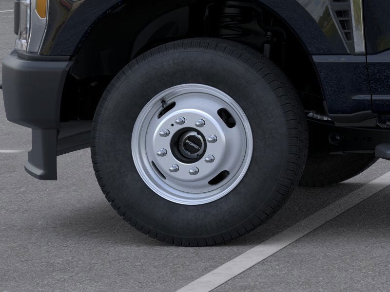 2025 Ford Chassis Cab F-350® XL