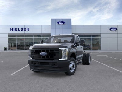 2025 Ford Chassis Cab F-350® XL