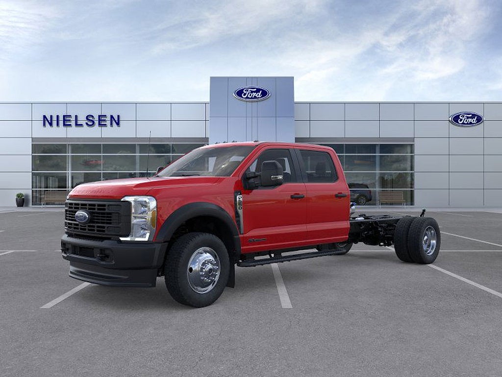 2025 Ford Super Duty F-550 DRW XL