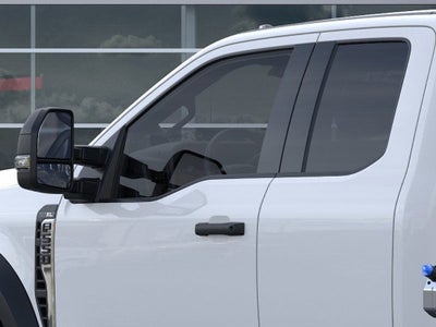 2025 Ford Chassis Cab F-550® XL