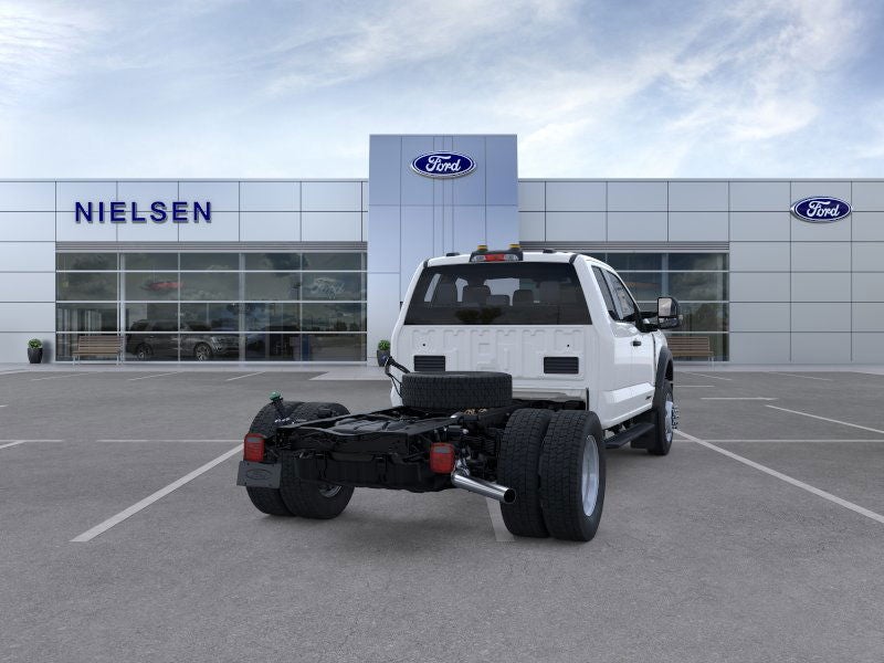2025 Ford Chassis Cab F-550® XL
