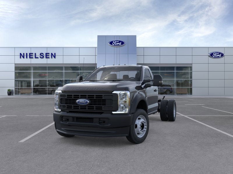 2025 Ford Chassis Cab F-450® XL