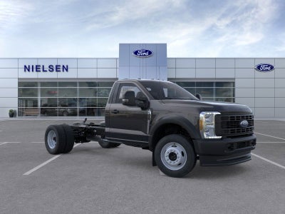 2025 Ford Chassis Cab F-450® XL