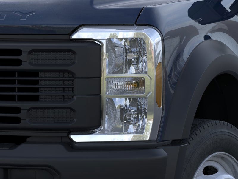 2025 Ford Chassis Cab F-550® XL